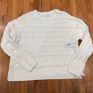 Time and Tru Cream Cable Knit Crewneck Sweater